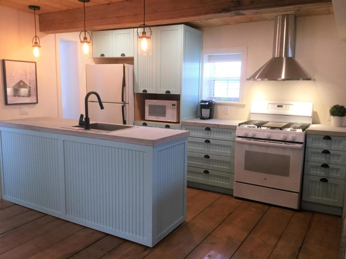 La Maison Bleue Saint-Ferréol-les-Neiges Extérieur photo